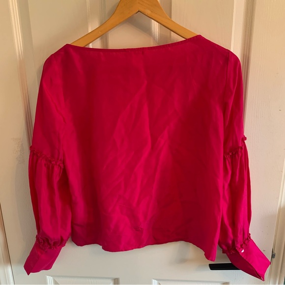 Club Monaco 100% silk top in hot pink - Picture 3 of 5